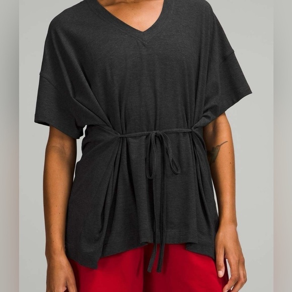 Lululemon Side Tie V-Neck Oversized T-Shirt Heathered Black - Picture 5 of 13